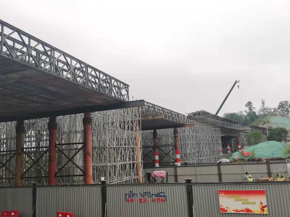 盛宇轩（中铁四局）青龙咀立交